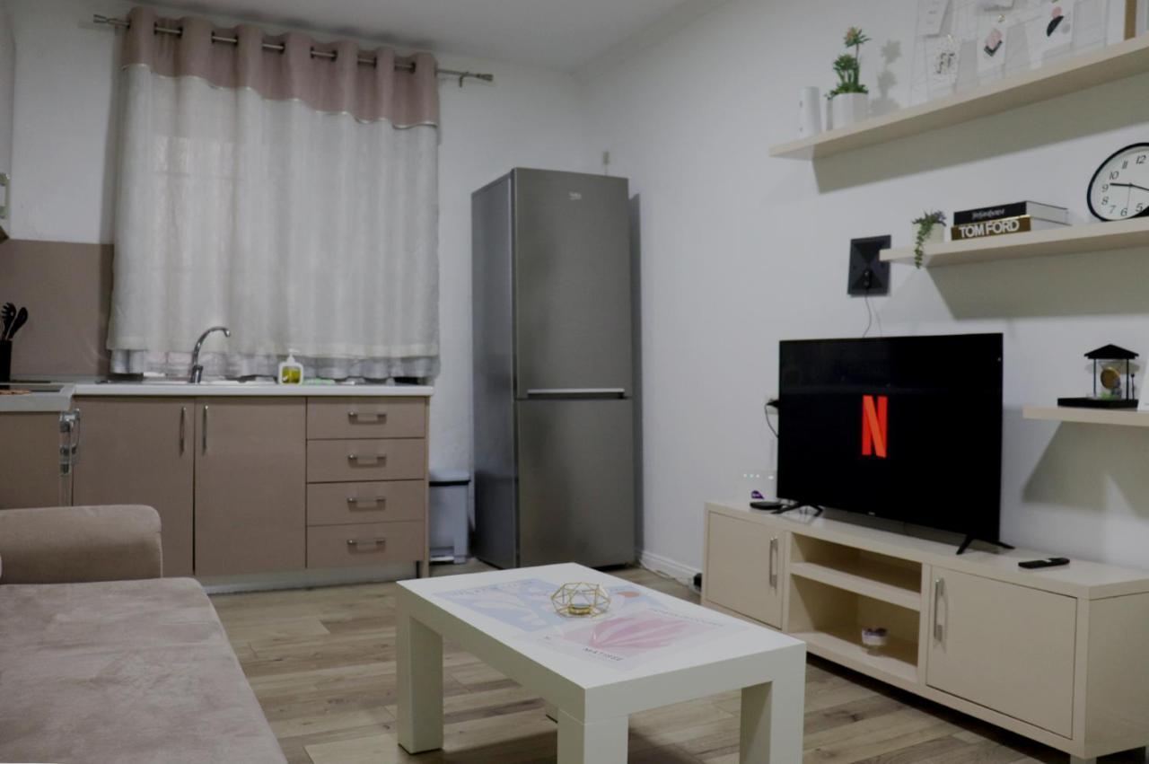 Euonia Apartment ティラナ エクステリア 写真